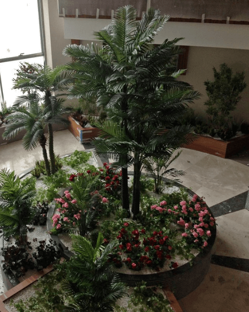 Yapay Palmiye Ağaçlarıyla Dekorasyon
