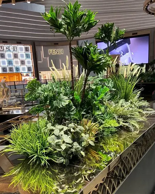 Doğal Görünümlü Yapay Bitkiler