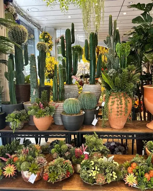 gerçekçi yapay bitki