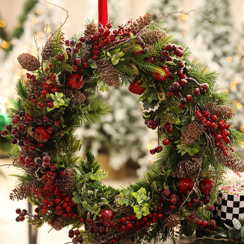 Yılbaşı Dekorasyon Ürünleri Berryli Çam Garlandlar