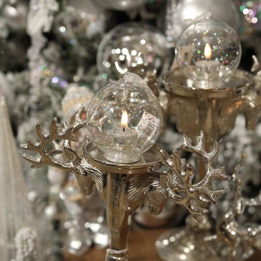Yılbaşı Dekorasyon Ürünleri Işıklı Camlı Süsler