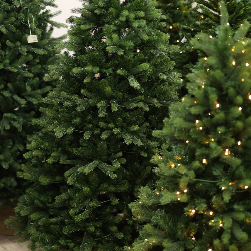 Yılbaşı Dekorasyon Ürünleri Yeşil Çam Ağaçları